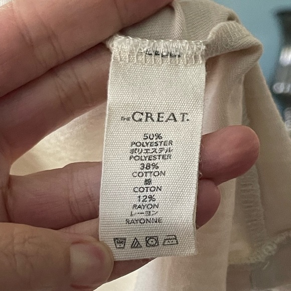 THE GREAT. The Athletic Tee in Washed White & Red Maroon Burnout Rolled Sleeve 0 - Picture 5 of 7